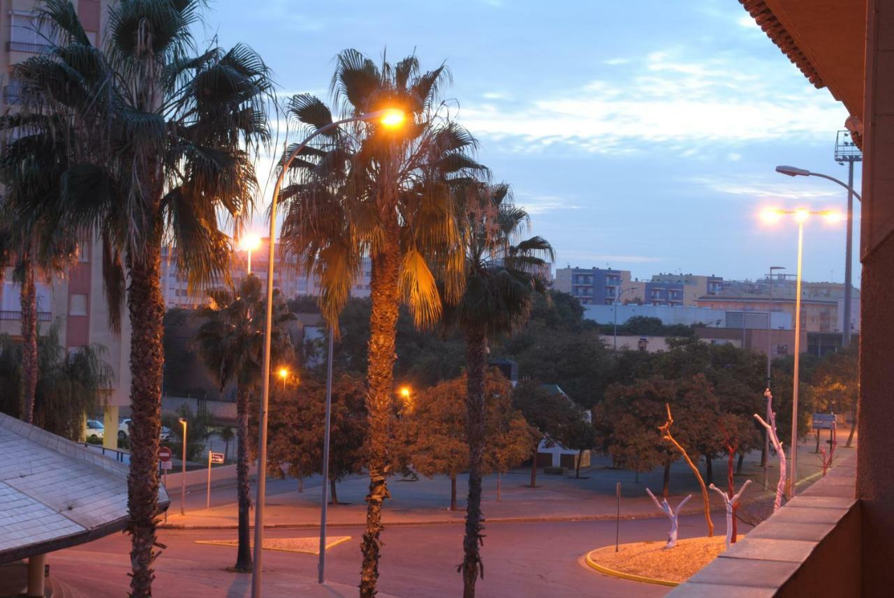 Apartamento Calle Fundadores Isla Cristina Ngoại thất bức ảnh
