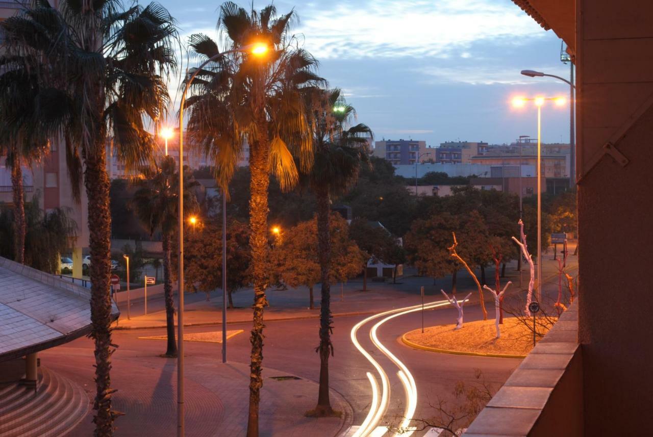 Apartamento Calle Fundadores Isla Cristina Ngoại thất bức ảnh